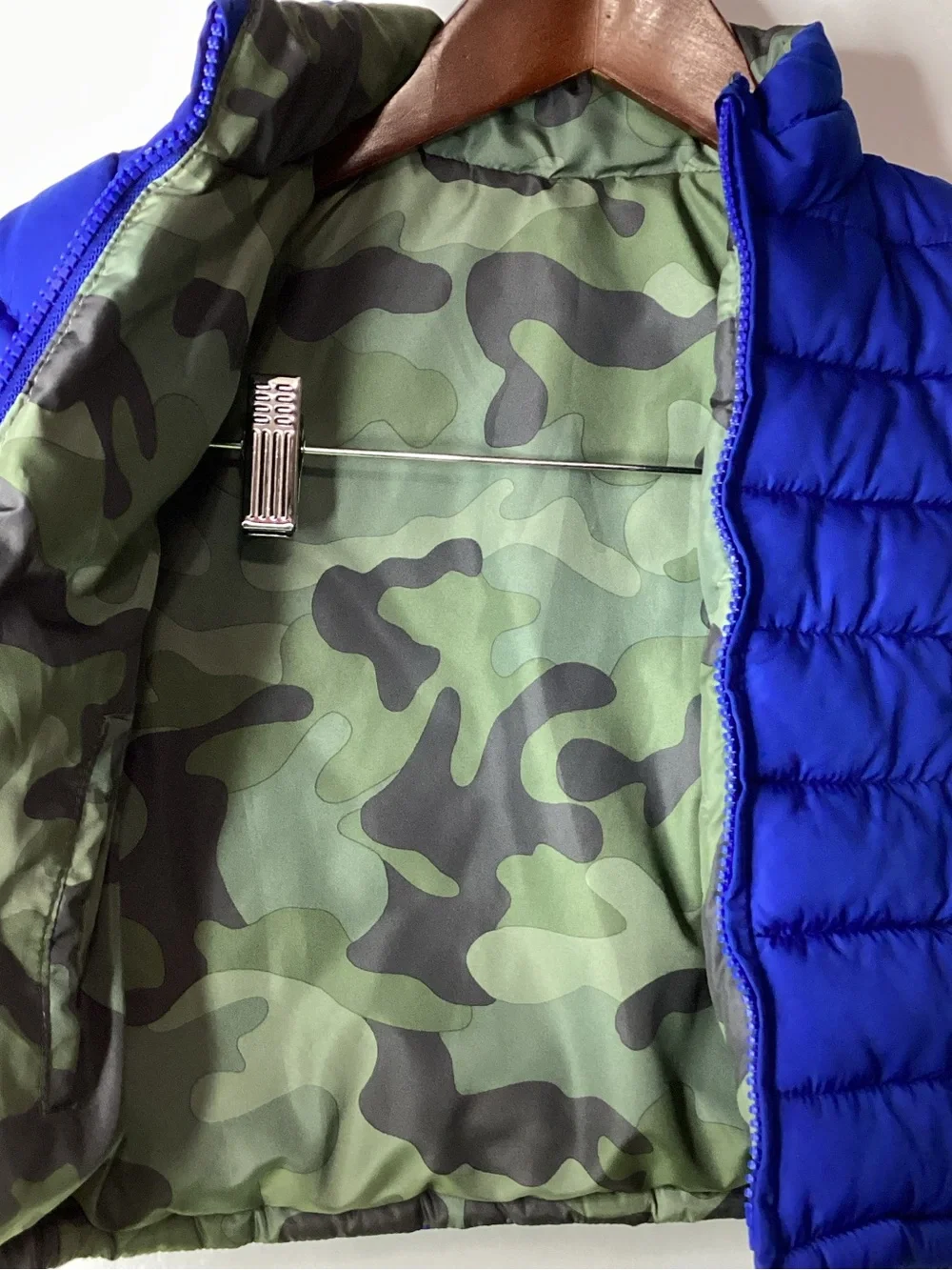 Toddler boy’s GAP Royal Blue/Camo reversible Puffer Jacket